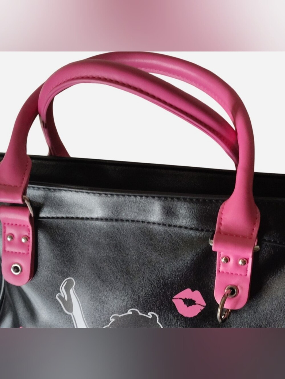 Betty Boop Black Tote with Hot Pink Handles and Kiss Accents - Picture 2 of 8